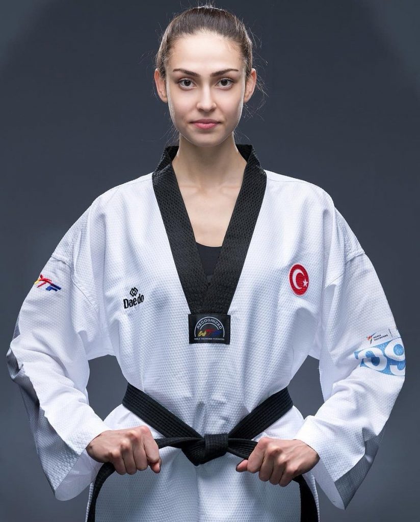 İrem Yaman